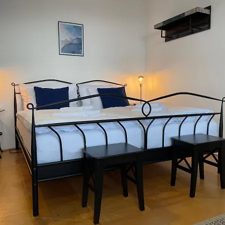 Palava House Ξενοδοχείο με διαμερίσματα Mikulov