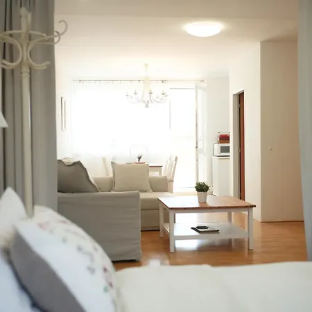 Palava House 4*