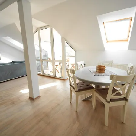 Ξενοδοχείο με διαμερίσματα Palava House