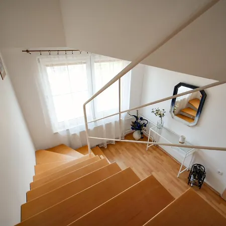 Palava House Apartmanhotel